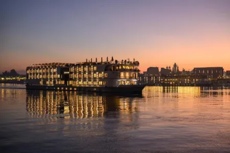  Le Fayan Suites Crociera sul Nilo
